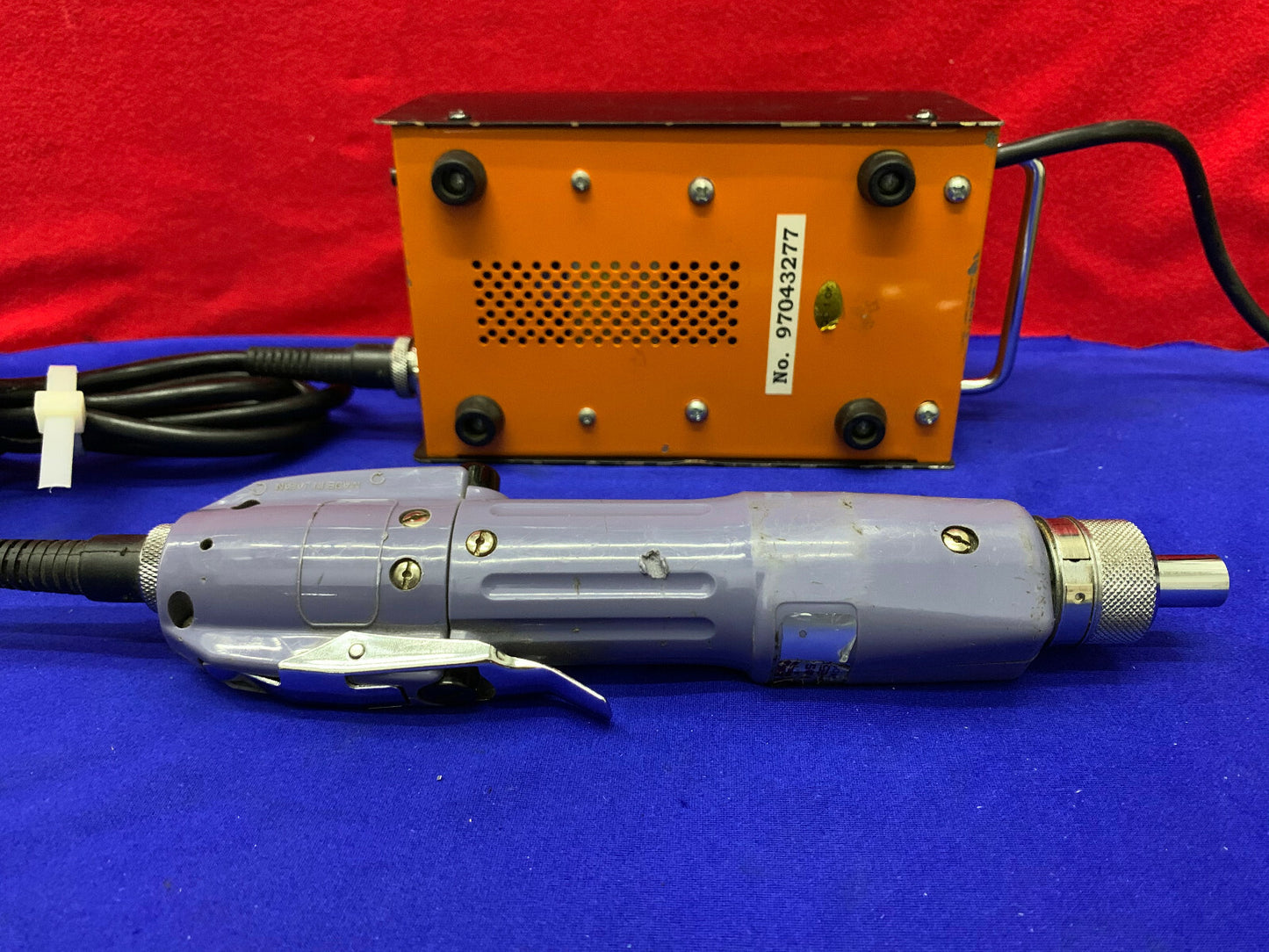 MOUNTZ STC TORQUE SCREW DRIVER AND POWER SUPPLY