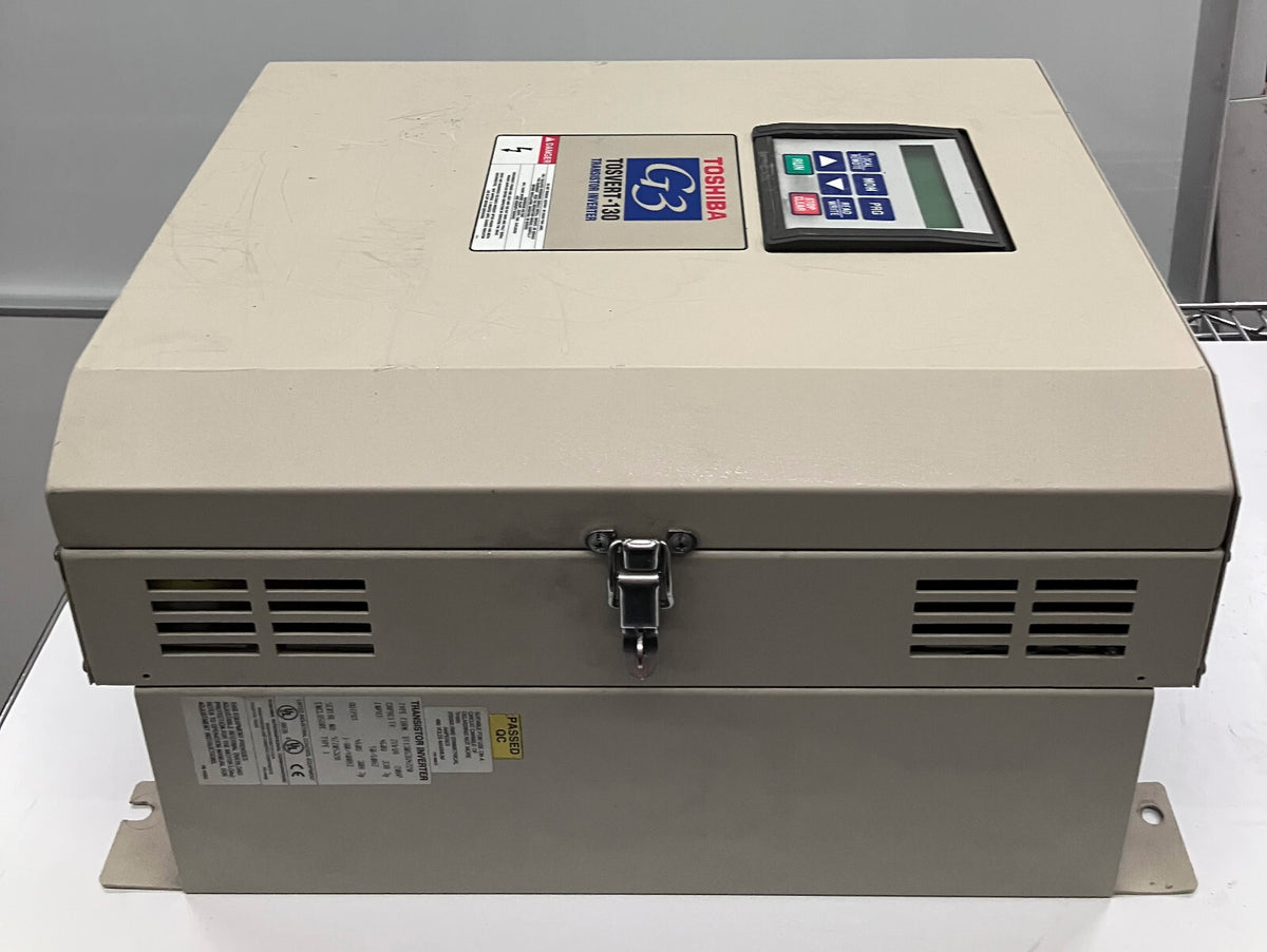 東芝 VT130G3U4220 TOSVERT-130 G3 トランジスタ インバーター