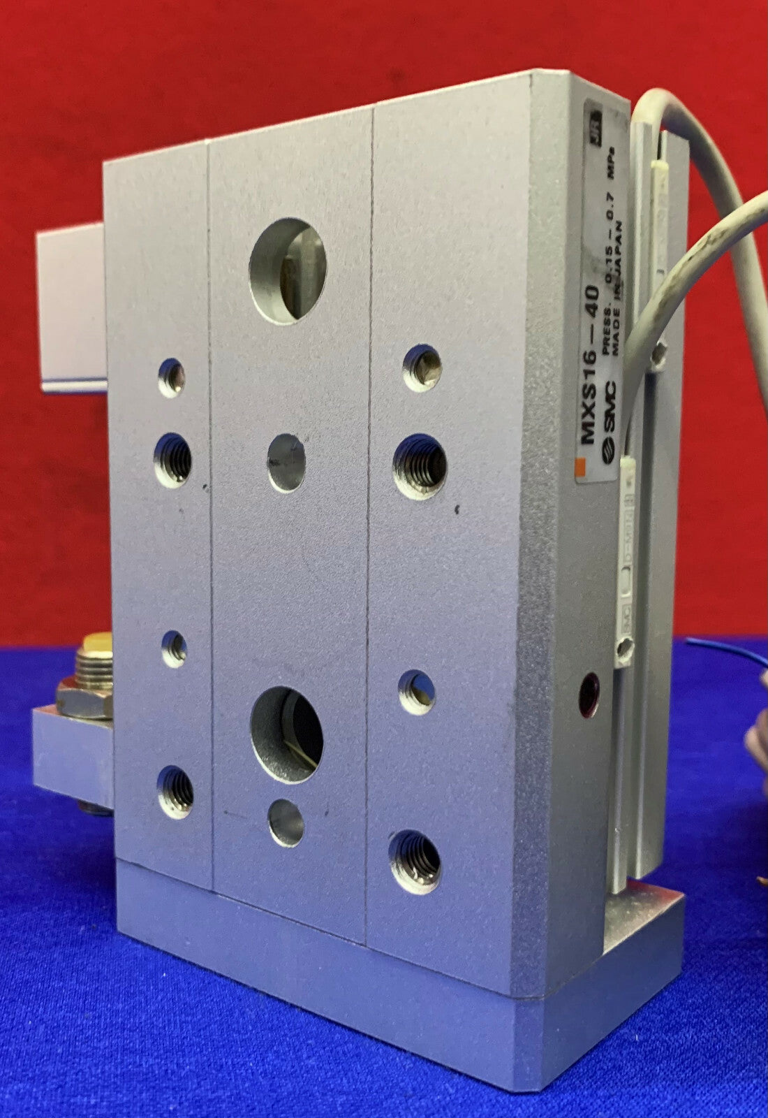 Vérin pneumatique SMC MXS16-40w/(2)SMC D-M9N, capteur statique à détecteur automatique