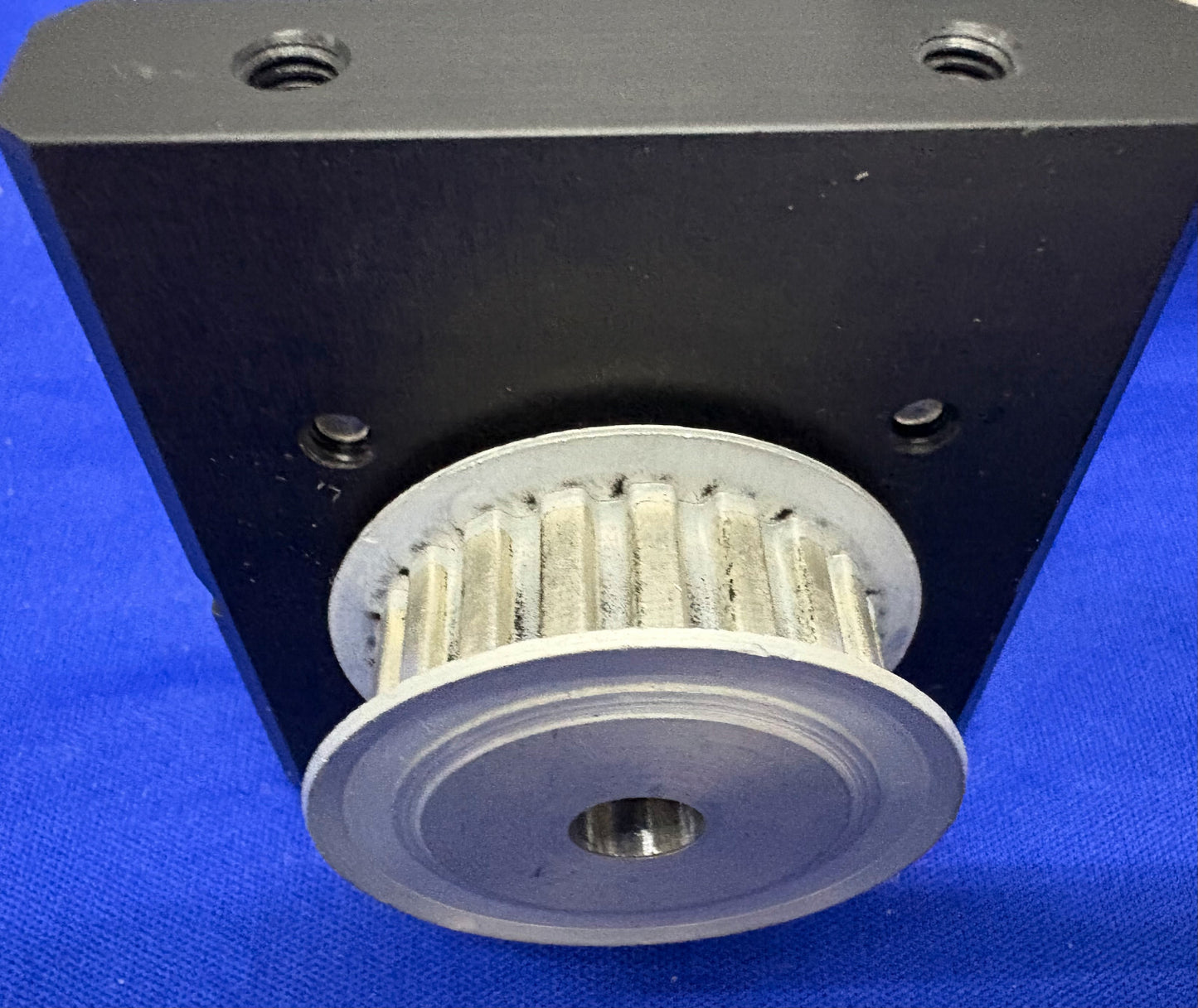 APPLIED MOTION J0100-301-3-000 3-PHASE AC SERVO MOTOR 3000 RPM