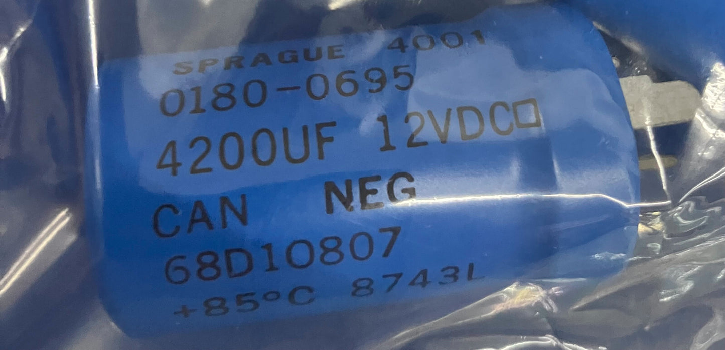 CONDENSADOR SPRAGUE 4001, HP 0180-0695, 4200UF 12VCD CAN NEG, 68D10807 LOTE DE 4