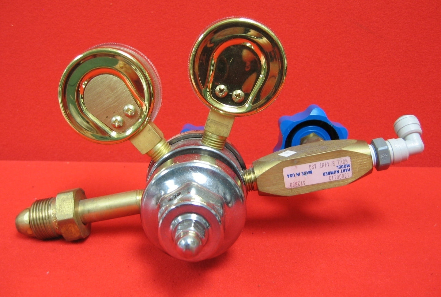 ADVANCED SPECIALTY GAS UPE3300580, GASSCHALTER, EINLASS MAX. 3000 PSI, GEREGELT AUF