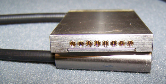 カスタム出力アセンブリ 8チャンネル作業