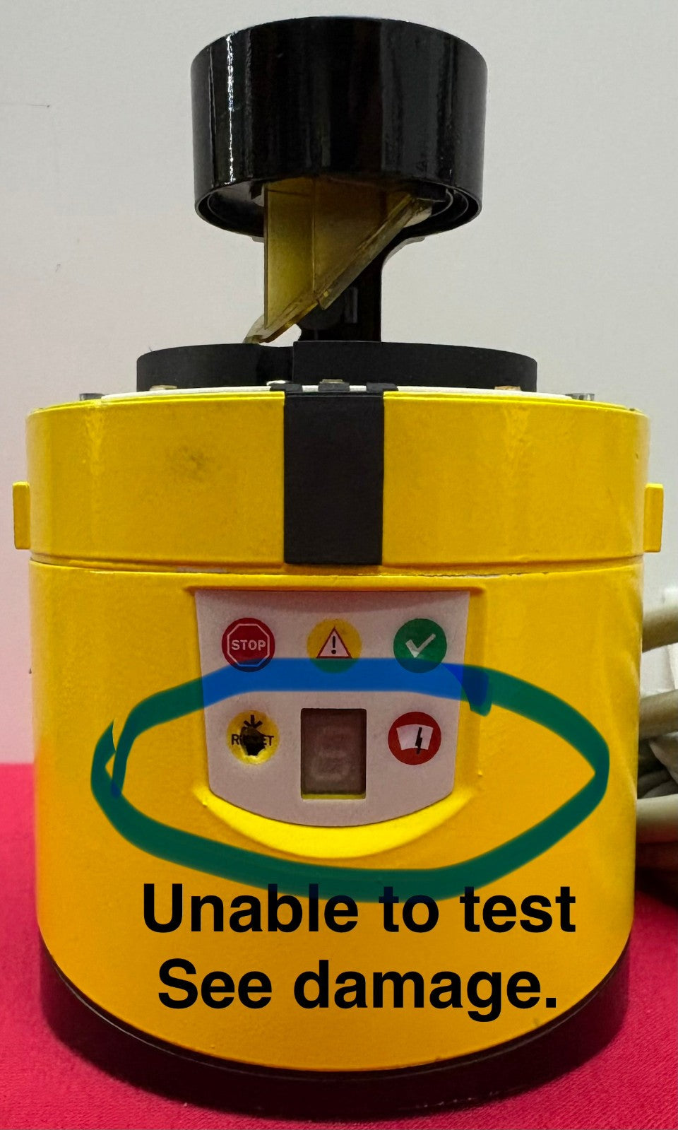 SICK S30B-2011BA SAFETY LASER SCANNER (MISSING COVER) ID# 1026820