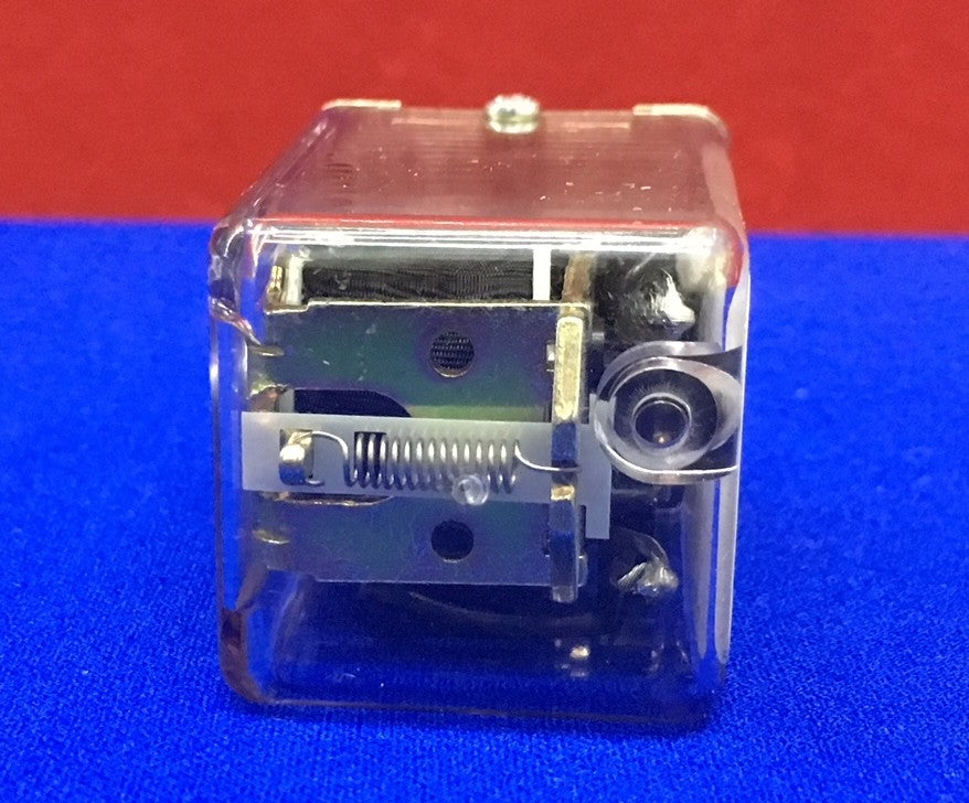 RELAIS RS 22Q2CD01202 EAGLE SIGNAL CONTROLS