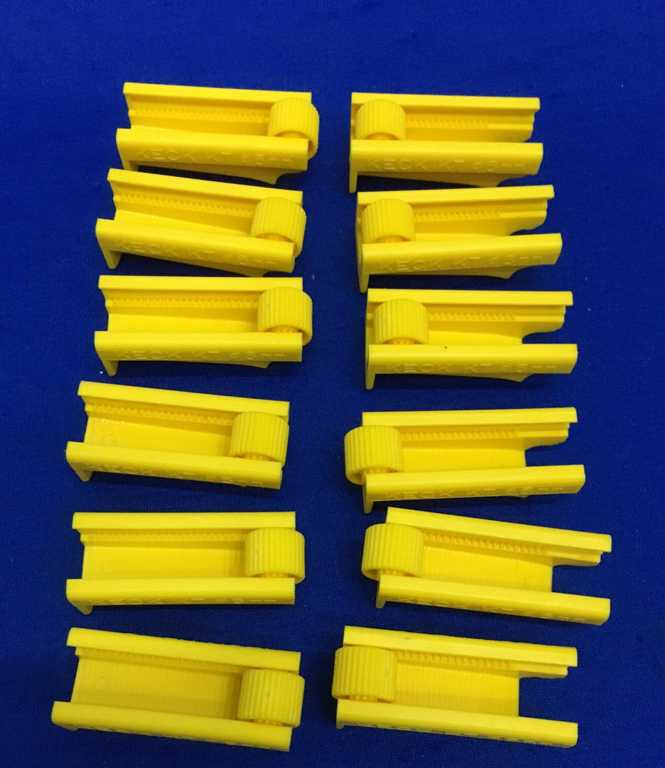 1 CONFEZIONE CONTENENTE 12 MORSETTI - KECK 06835-03 MORSETTI 6MM