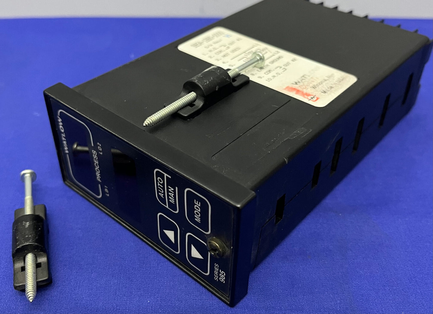 REGOLATORE DI TEMPERATURA SERIE WATLOW 985 / 985A-1BB0-0000 REV H