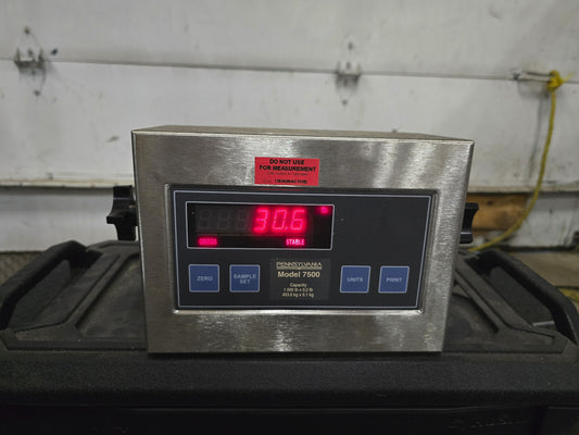PENNSLVANIA 7500 1000 LB CAPACITY X 0.2 LB 453.6 KG X 0.1 KG 4'X4' PALLET SCALE