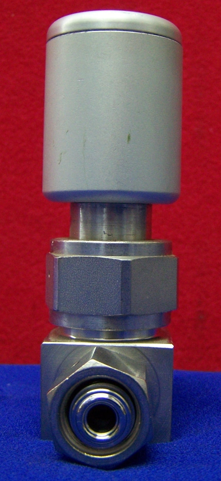 NUPRO SS-BNV51-2C 1/4" FEMMINA VCR VALVOLA SIGILLATA A SOFFIETTO AD ALTA PUREZZA
