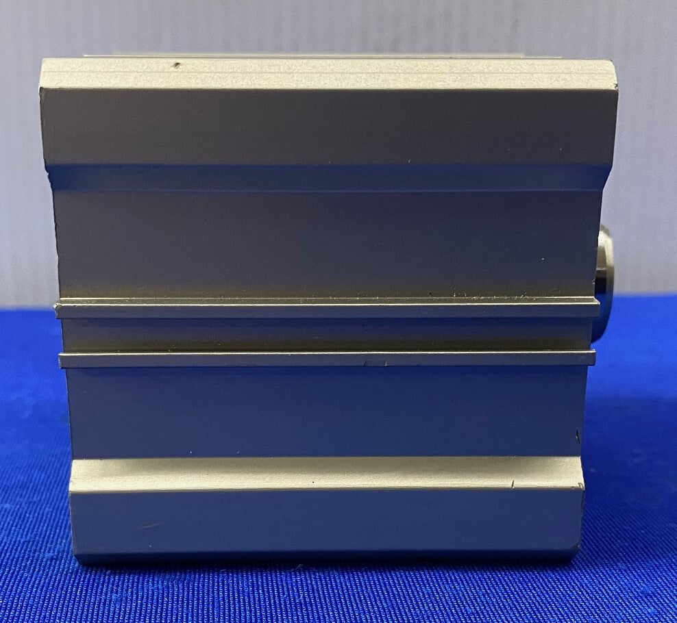 SMC NCDQ2A50-25D COMPACT AIR CYLINDER