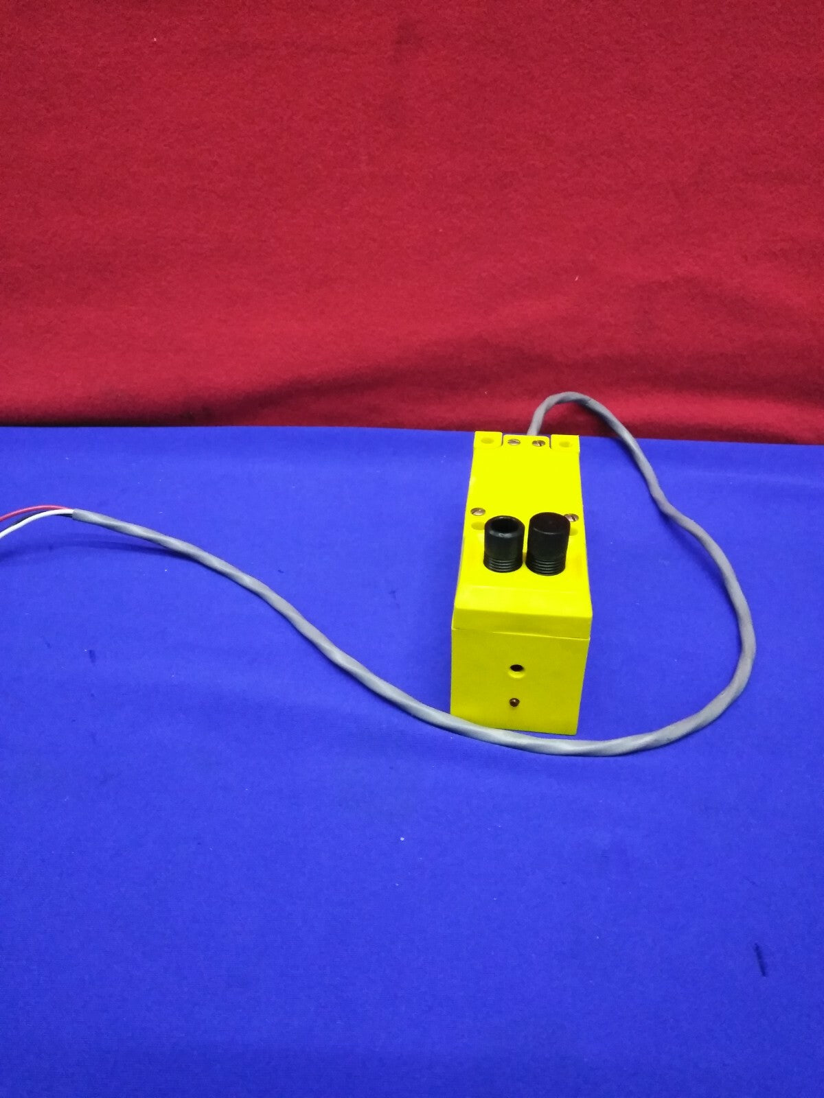 BANNER AR1GHF MULTI-BEAM SCANNERBLOK