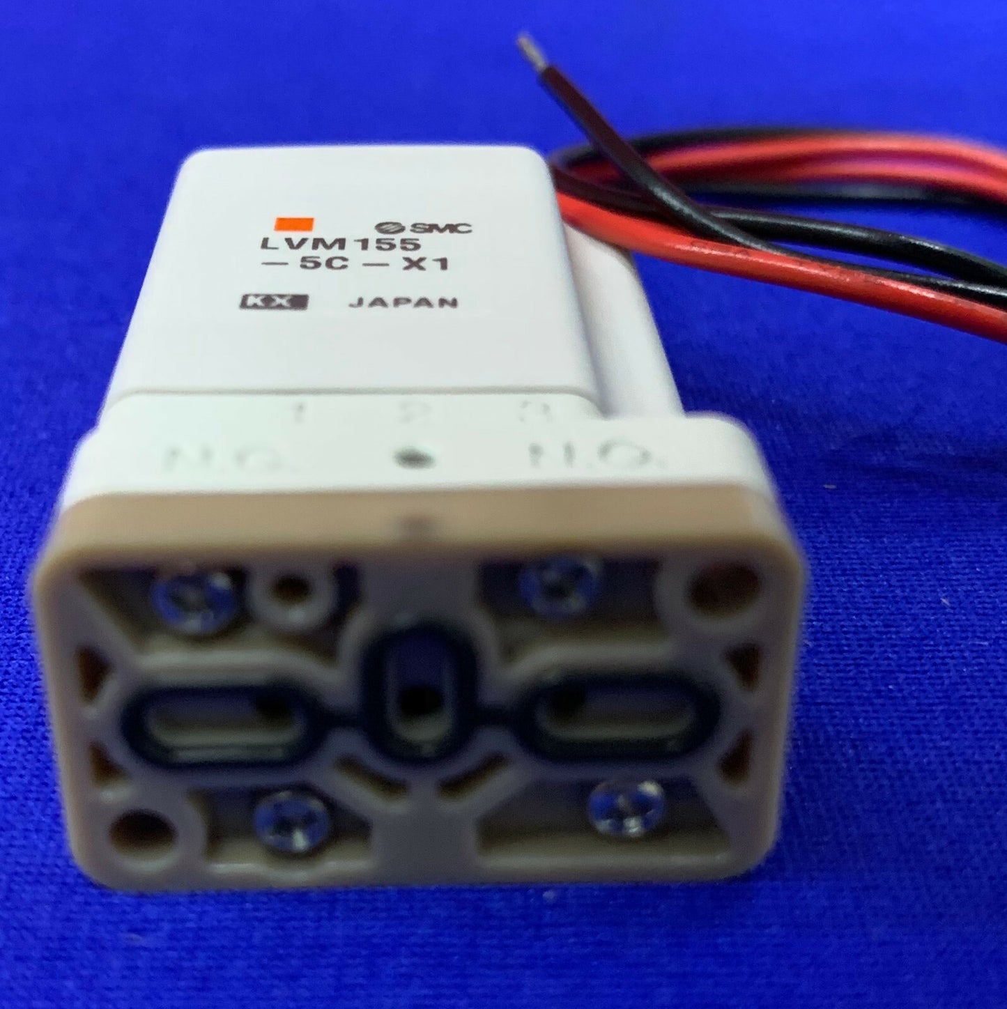 SMC LVM155-5C-X1 2-PORT CHEMICAL VALVE