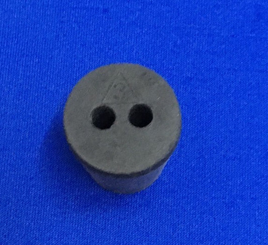 1 BAG/PKG OF QTY 45 FISHER 14140E TAPER RUBBER LABORATORY STOPPER M29 2 HOLE #3