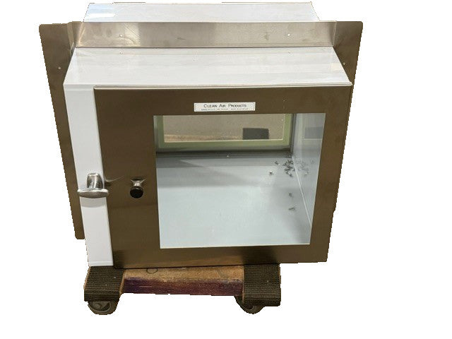 CLEAN AIR PRODUCTS PASS THROUGH BOX WHITE PLASTIC & STAINLESS STEEL DOORS 18X18