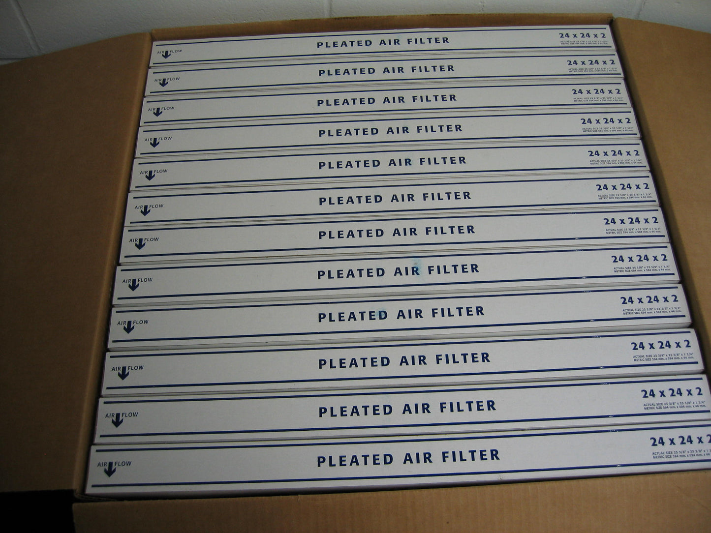 LUCHTBEHANDELINGSAPPARAAT 6B924, HI CAP GEPLOOIDE FILTER 24X24X2, VERKOOP ALS 1 LOT-HOEVEELHEID 12, NIEUW