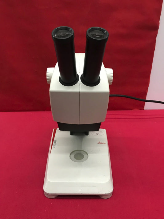 LEICA EZ4 STEREO MICROSCOPE WITH BUILT IN TOP AND BACK LIGHTING 8-35X