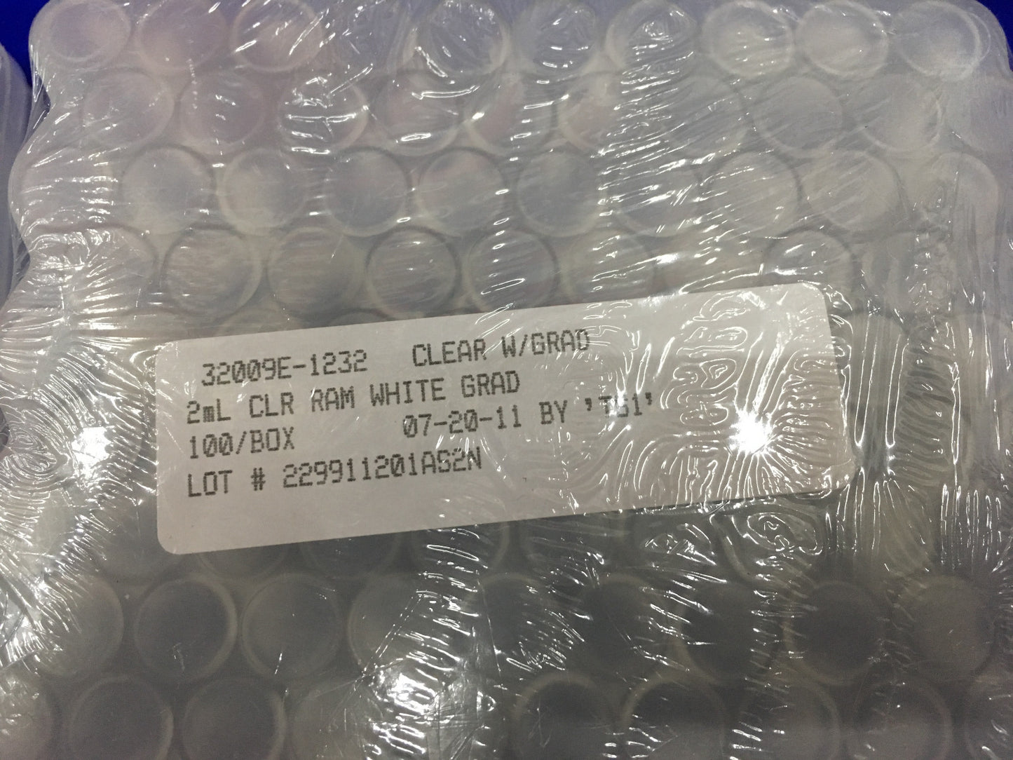 4 VERPAKKINGEN MET 100 STUKS EA 32009E-1232 DOORZICHTIG MET GRAD 2 ml RAM WIT GRAD-FLESJES