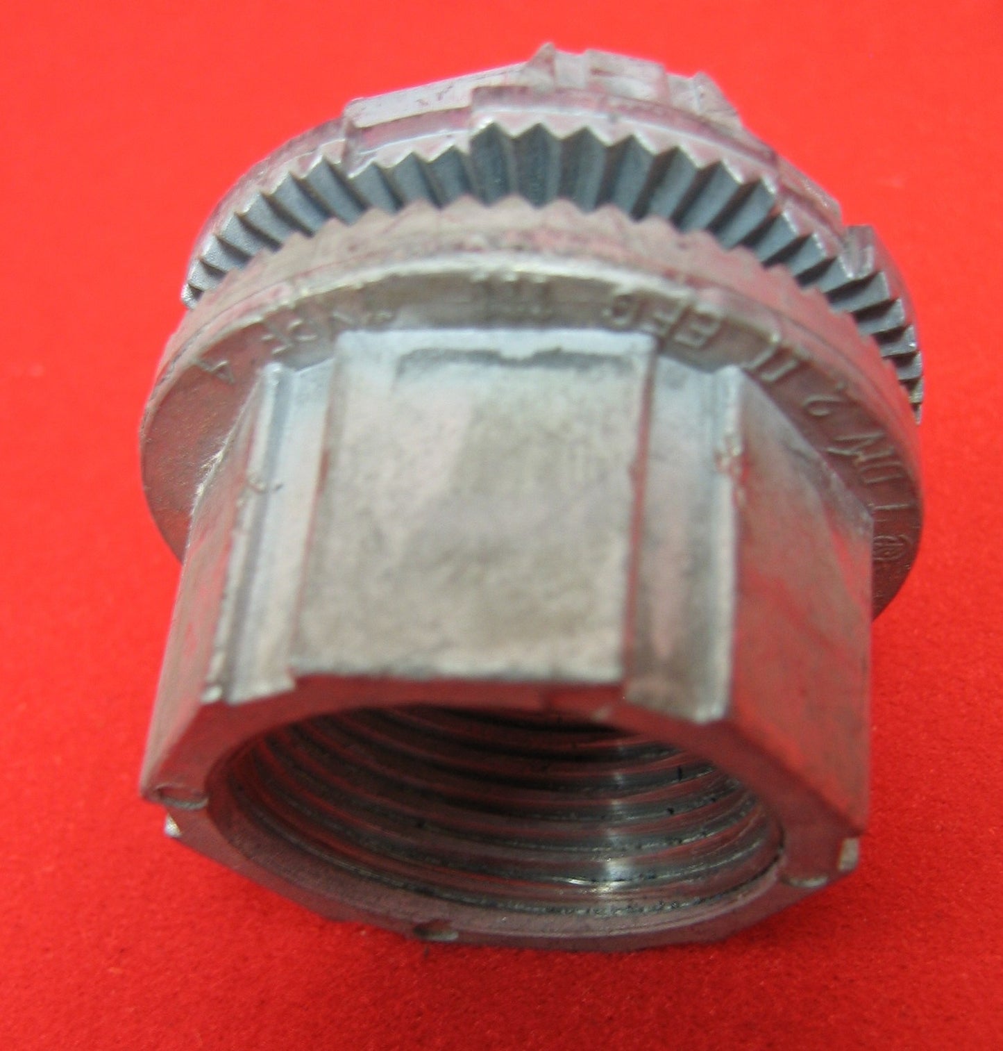 T&B ELECTRICAL 1" GEWINDEPLATTENVERBINDER, FLÜSSIGKEITSDICHT, EXPLOSIONSGESCHÜTZT - MENGE 16