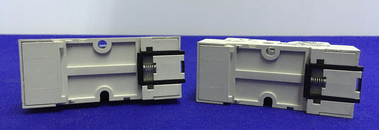 1 LOTE DE 2 Allen Bradley - ZÓCALO DE RELÉ EN MINIATURA 700-HN103 Y RELÉ 700-HC24Z24-4