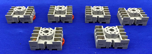 1 LOT QTY 6 - DAYTON ® 5X852M DIN-RAIL MONTAGE RELAIS SOCKET