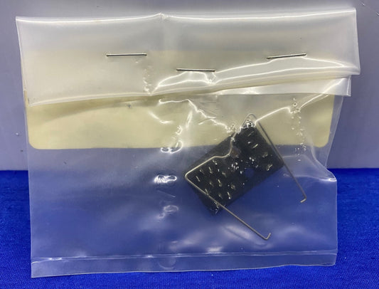 HP / AGILENT 0490-0468 SOCKET - RELAY WITH CAPTIVE RELAY HOLDER SPRING