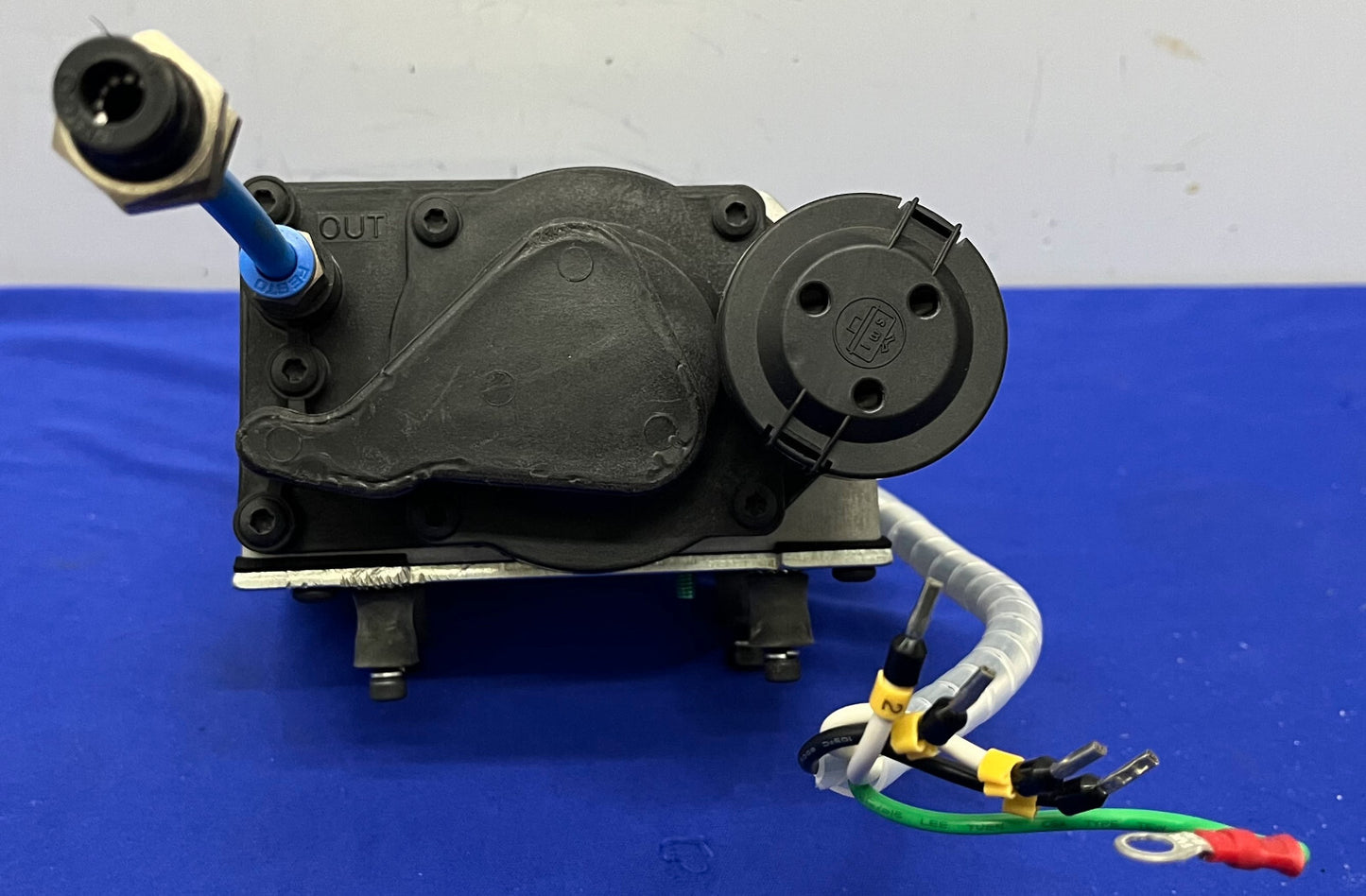 THOMAS 6025SE/100-115/230/50/60/1 COMPRESSORVACUÜMPOMP PN 150128