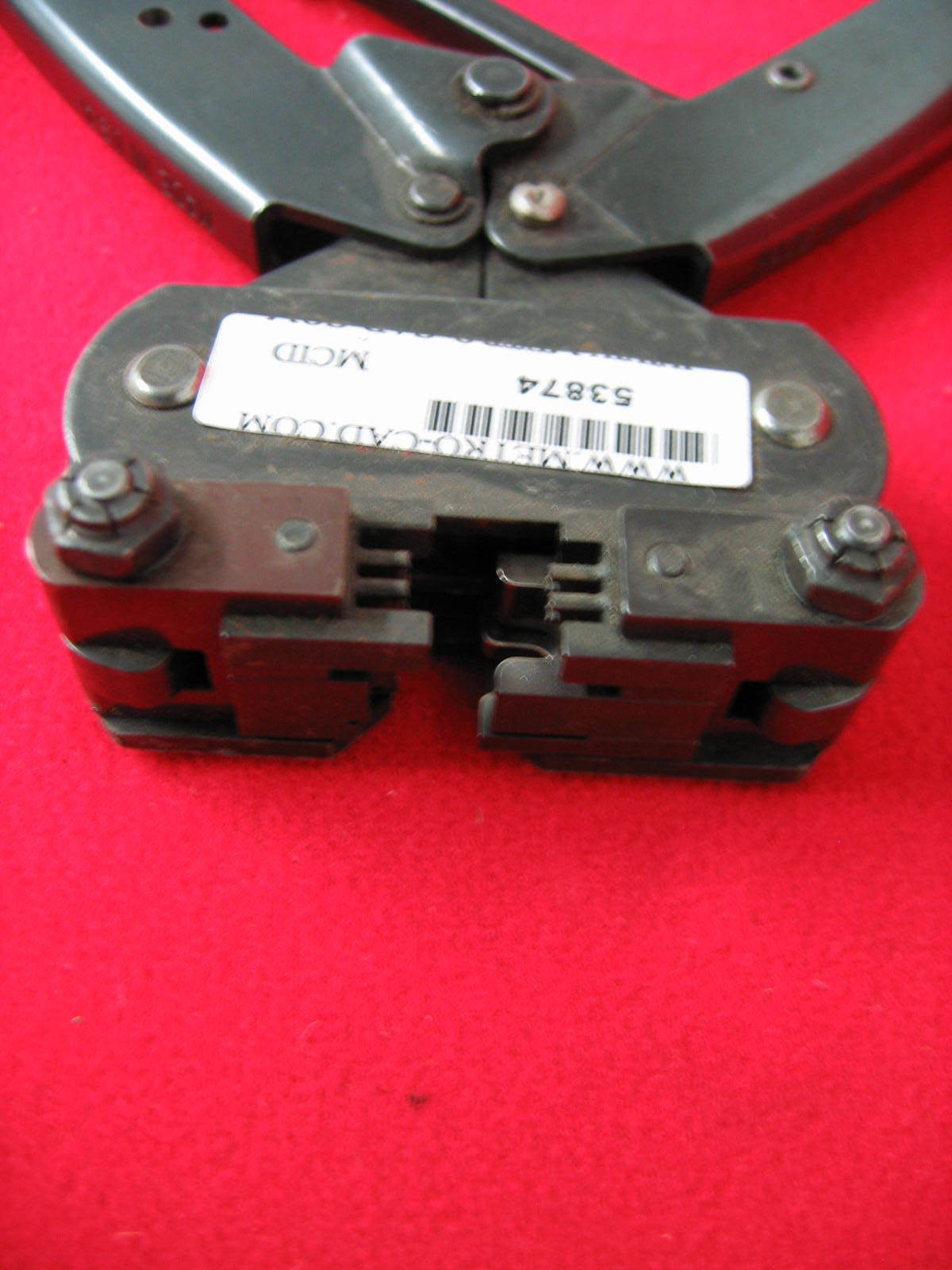 AMP MODELL D TAPE OB MANUELLE CRIMPER