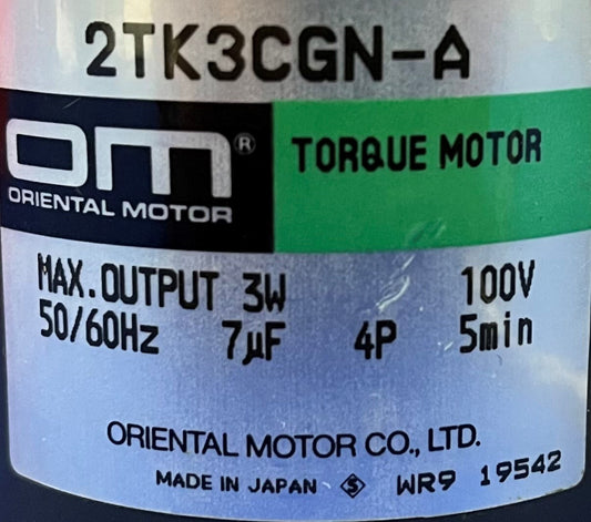 OM Oriental Motor AC Torque 2TK3CGN-A Motor w/ 2GN3.6K Gear Head