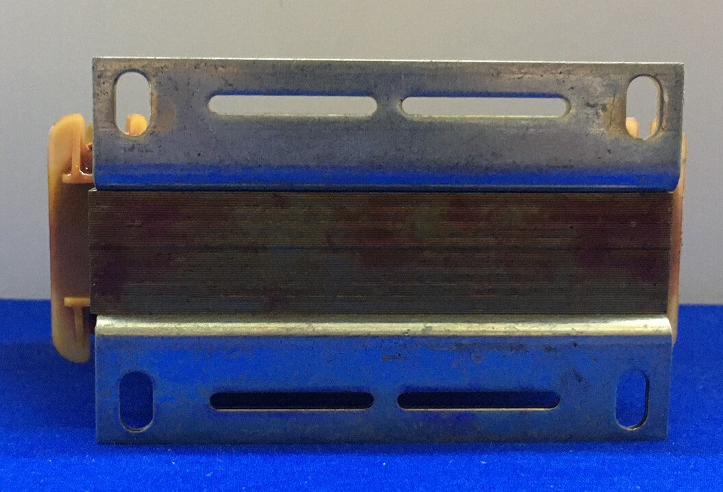 ISMET 89/059088 TRASFORMATORE 50HZ TIPO DA III/Y PR 220/380V 0,200 kVA sek 18-20 V