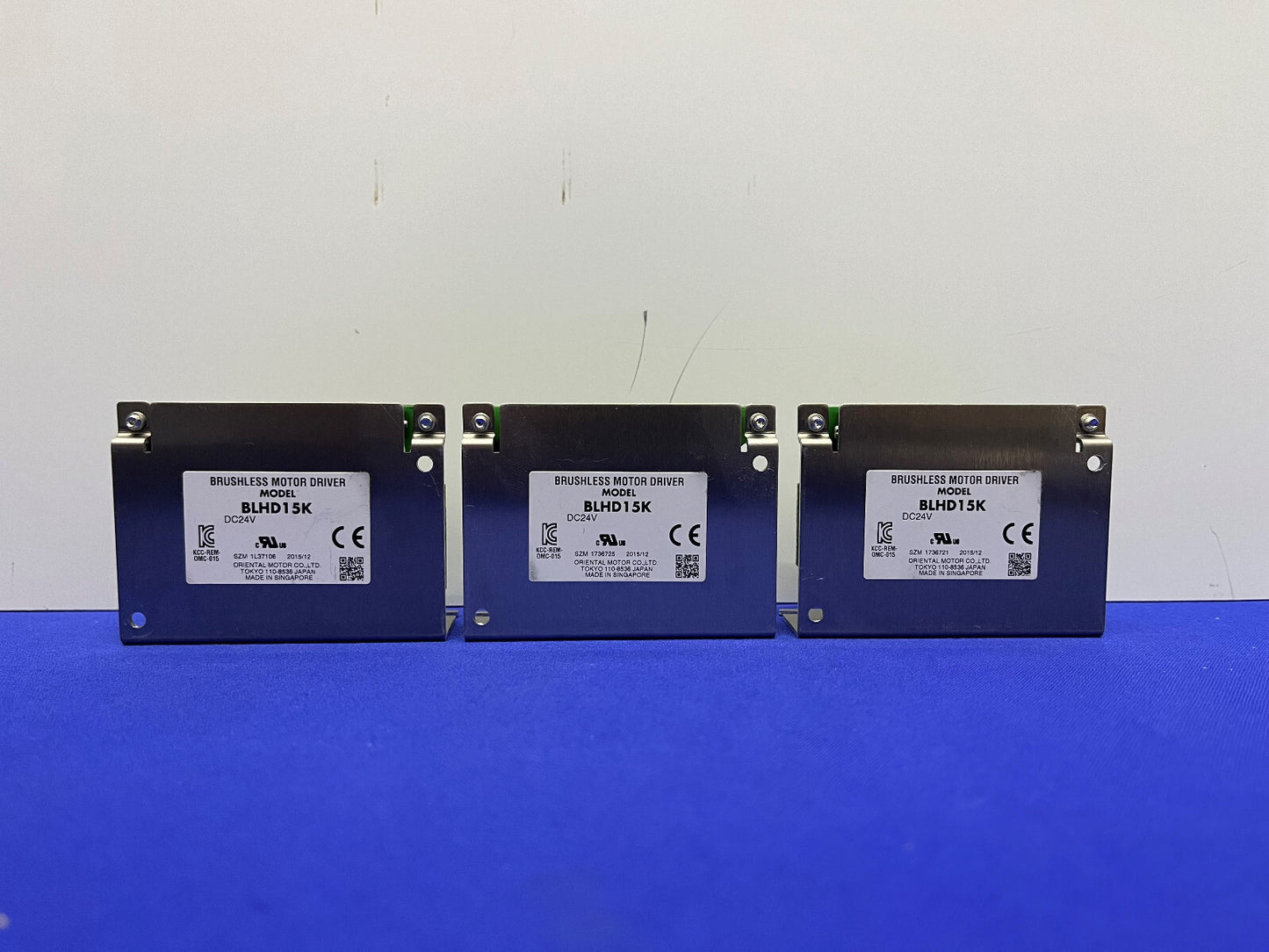 Pilote de moteur sans balais VEXTA ORIENTAL MOTOR BLHD15K DC24V - Lot de 3