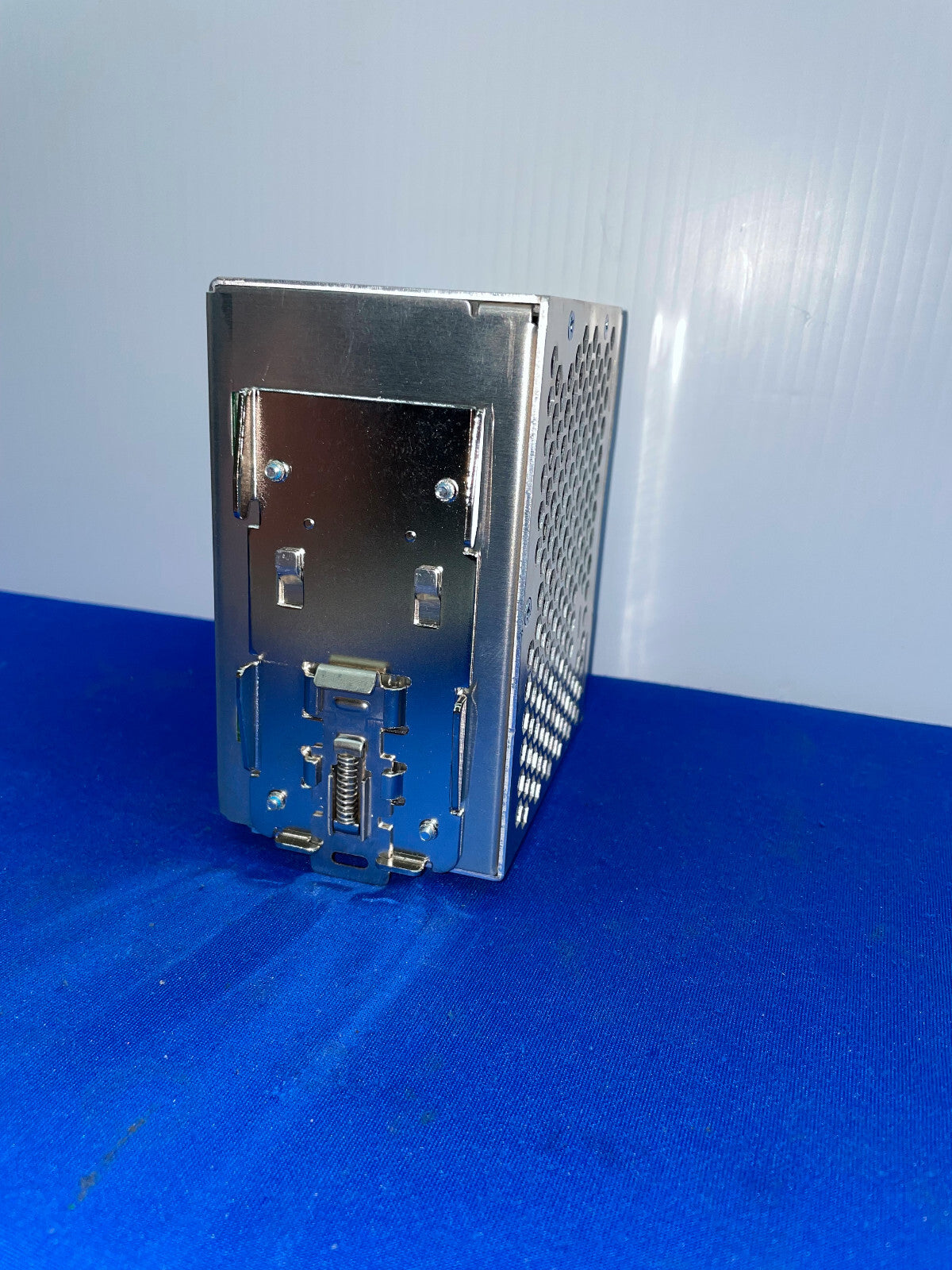 AUTOMATION DIRECT RHINO PSB24-BFM20S BUFFER MODULE 24 VDC