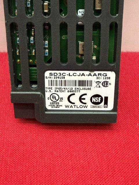 WATLOW SD3C-LCJA-AARG TEMPERATURE CONTROL LOW VOLTAGE,TYPE IP65/4X/12