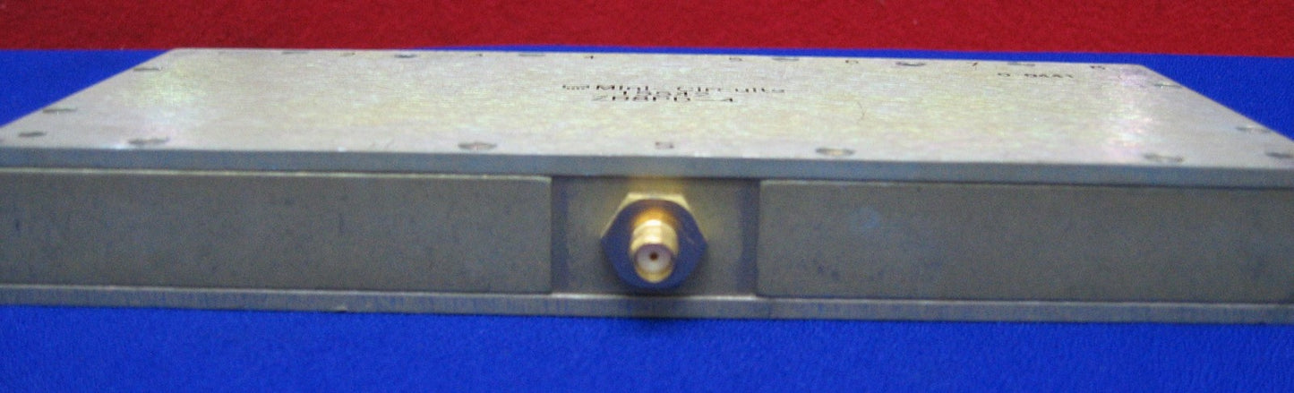 MINI-CIRCUITS POWER SPLITTER ZB8PD-4 15542 6.4 5600 tot 6800 MHz 8-WEG 50 Ohm