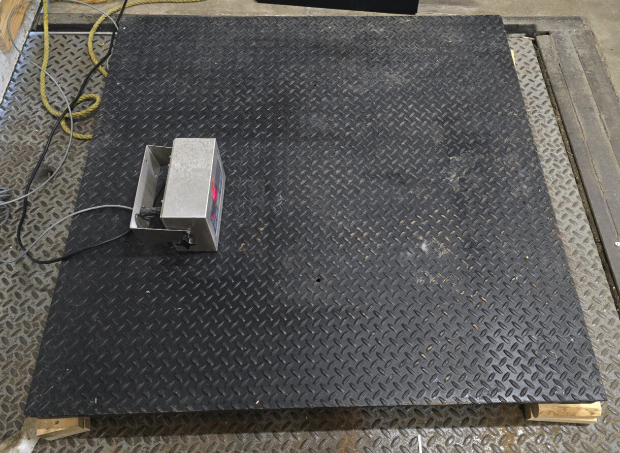 PENNSLVANIA 7500 1000 LB CAPACITY X 0.2 LB 453.6 KG X 0.1 KG 4'X4' PALLET SCALE