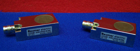Menge 2 – Baumer Electric CFDM 20N1500/S35L kapazitiver Flachpack-Sensor 10119702