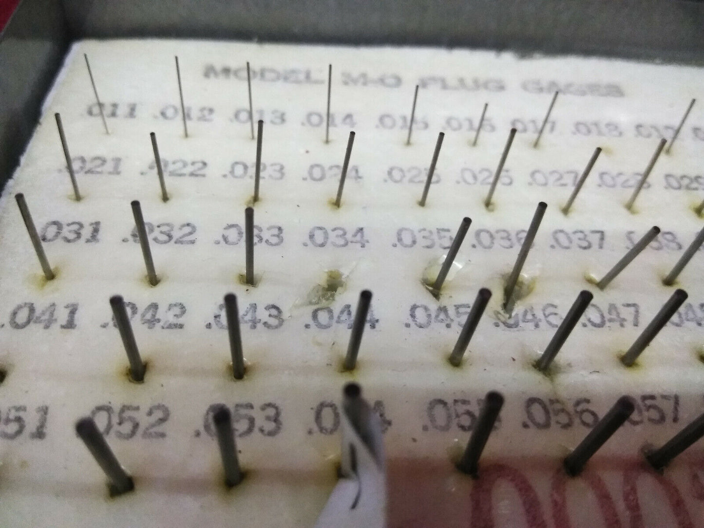 SWISS PRECISION INSTRUMENTS MO 30-921-1 Grenzlehrdorne, fehlende Messlehren 0,01 und 0,034