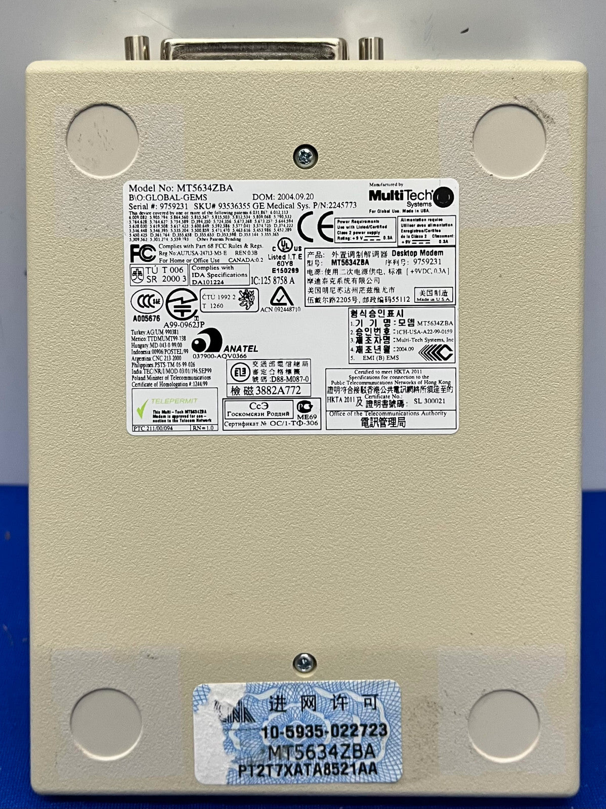 MULTI TECH SYSTEMS MT5634ZBA MULTIMODEM ZBA AVEC CÂBLES ET CORDON D'ALIMENTATION