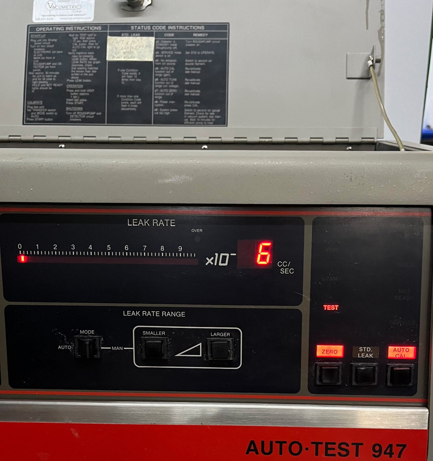 VARIAN AUTO-TEST 947 Helium-Massenspektrometer-Lecksuchgerät – für Teile/Reparatur H2