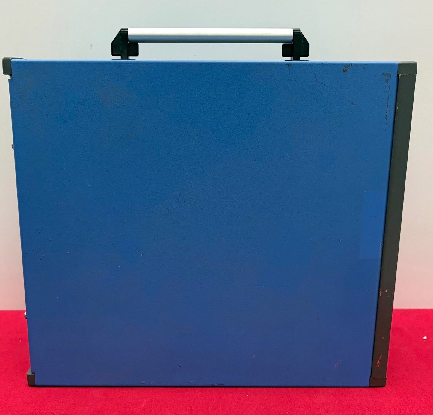 ED&D LT-601 LEAKAGE CURRENT TESTER 110-120/220-240 VAC - FOR PARTS/REPAIR