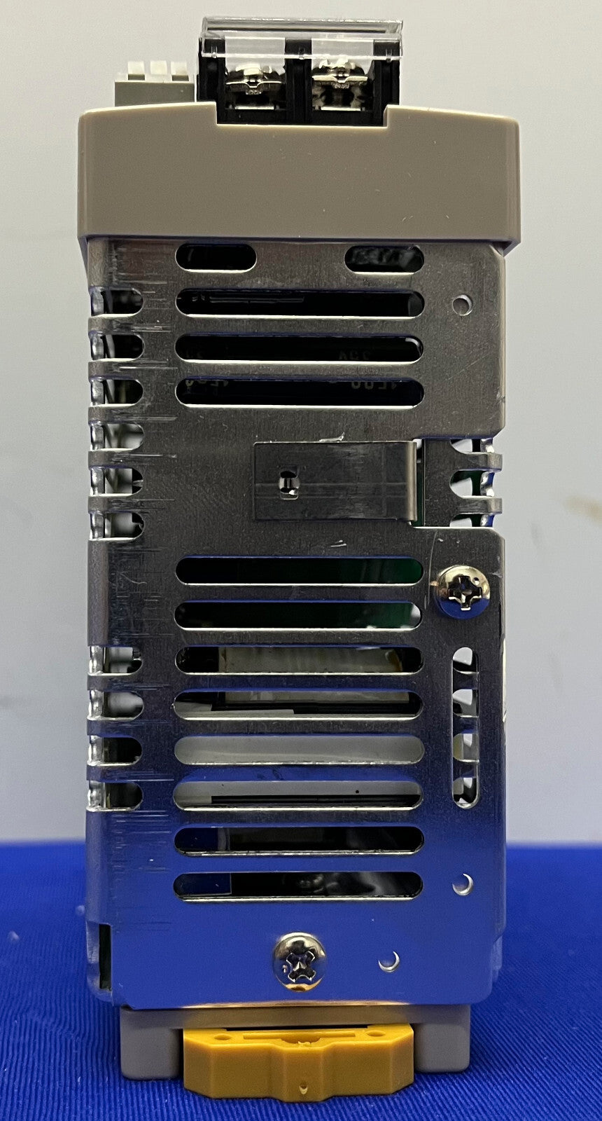 OMRON S8VS-12024B 電源 AC190-240V DC30V 50mA 最大