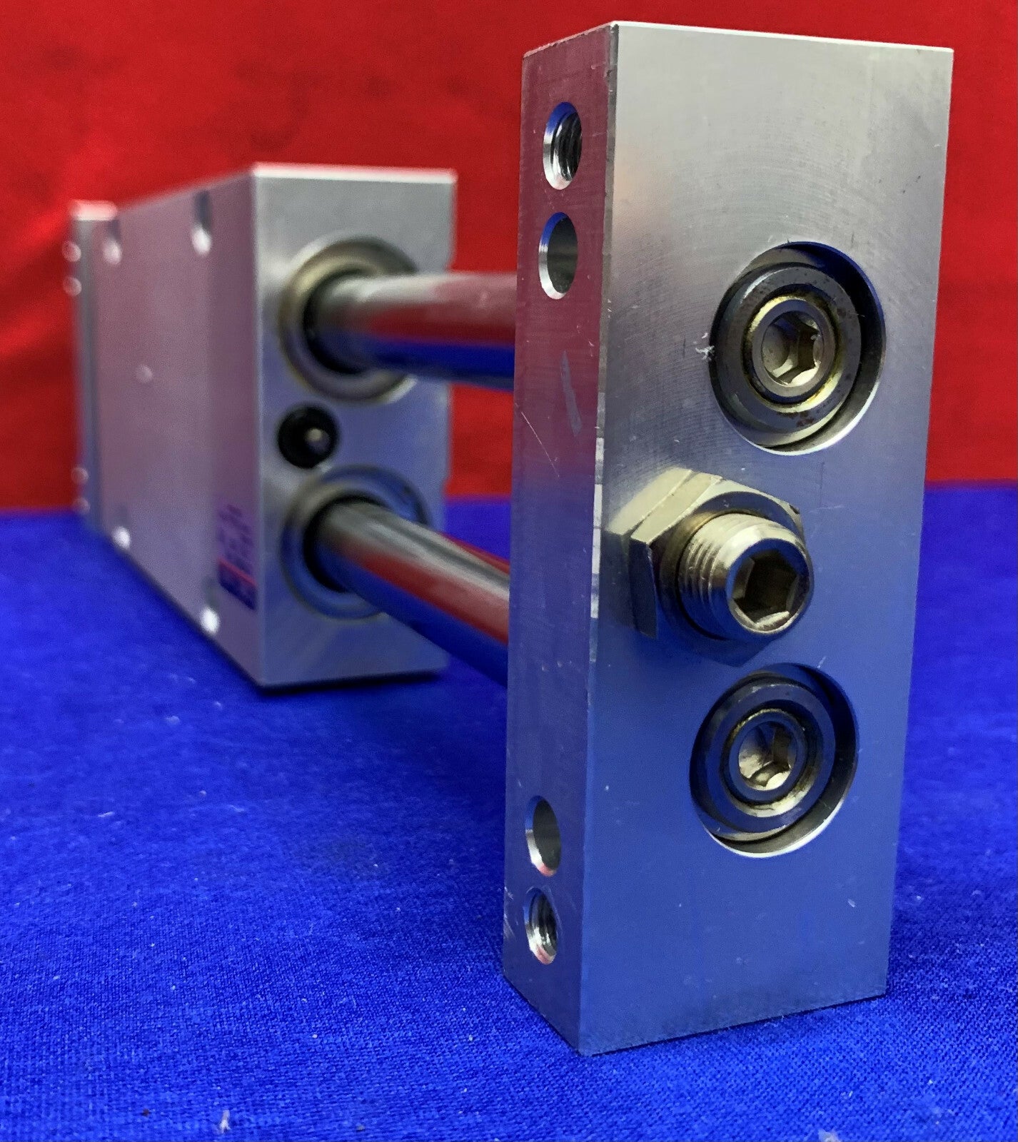 SMC Tavolo scorrevole per cilindro CDPXWM25-100-F7PL-X138 / CDPXWM25100F7PLX138