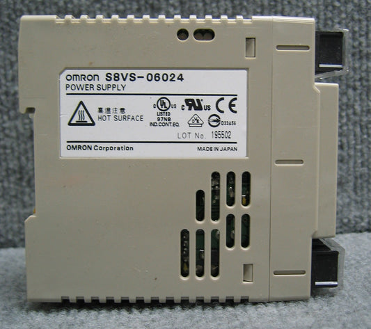 FUENTE DE ALIMENTACIÓN OMRON S8VS-06024