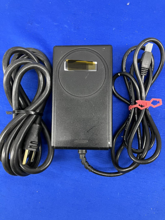 AULT INC POWER SUPPLY SW 101 MODEL 12 VDC @ 3.5 A 110-250 V 50/60 HZ