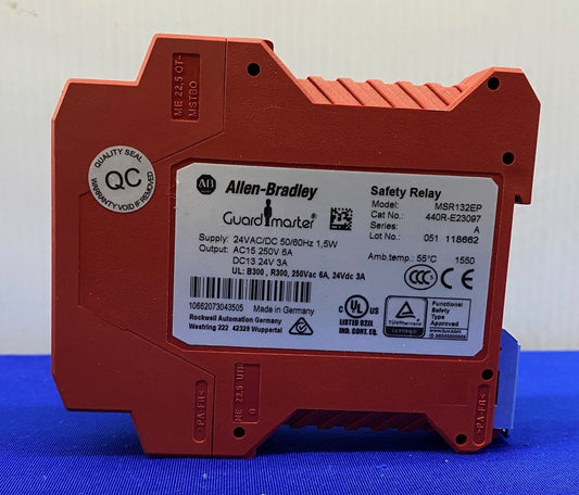 AB ALLEN BRADLEY GUARDMASTER® MSR132EP / 440R-E23097 SER A SAFETY RELAY