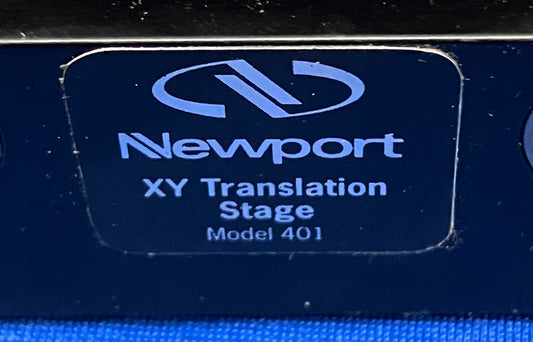 PLATINE LINÉAIRE NEWPORT MODÈLE 401 XY COURSE 13 MM FILETAGE 1/4 -20 5,5''X5,5''X1,72''