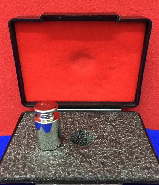 PESO OHAUS DE 100 g CON ESTUCHE Y GUANTE