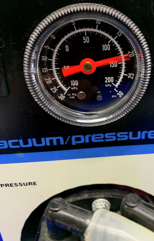 Stazione di vuoto/pressione Barnant 400-3901 115VAC