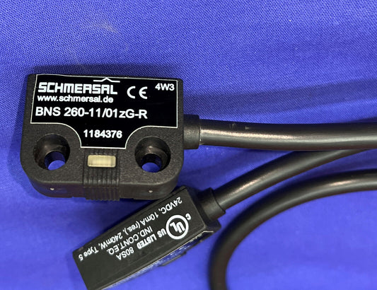 Lot van 2 Schmersal BNS260-11/01ZG-R magneetveiligheidssensor