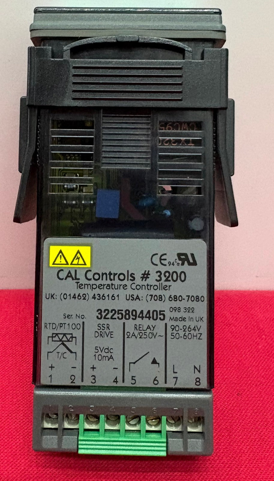CAL CONTROLS 3200 DIGITAL TEMPERATURE CONTROLLER 5VDC 10mA