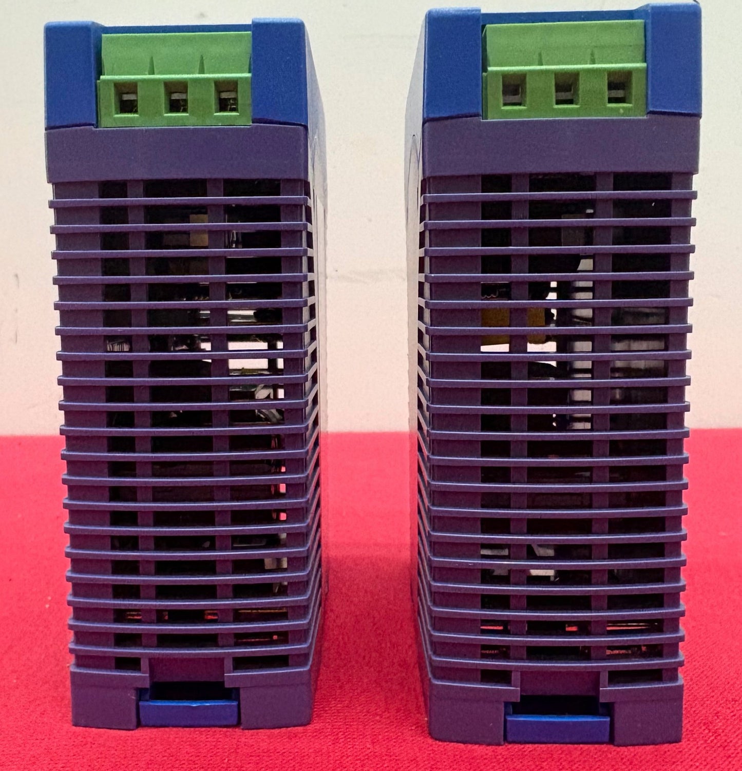 LUTZE / Luetze POWER SUPPLY DRA30-24A / 722-753 24VDC 30W - 1 LOT QTY OF 2